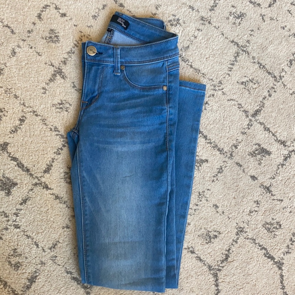 Skinny jeans —new condition. Only worn a few times